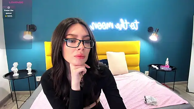 IvyDainty online show from 04-02-26, 01:35