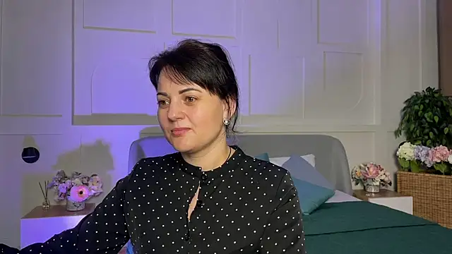  SilkyShadow  online show from 02-10-26, 01:15