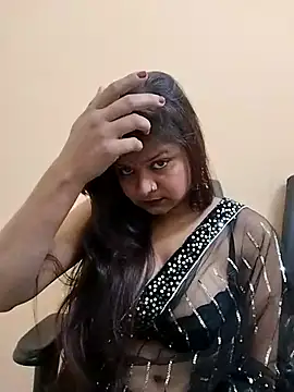 Attractive Queen  online show from 01-12-26, 06:31