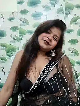 Attractive Queen  online show from 01-14-26, 05:11