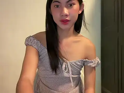 Massivecockfiona online show from 07-24-26, 06:09