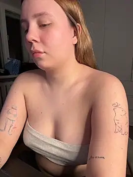 AnnaSeint online show from 04-22-26, 08:26