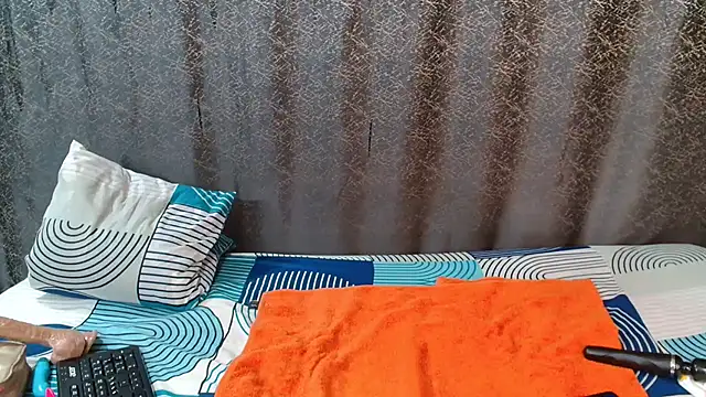 Amanda April online show from 02-16-26, 03:43