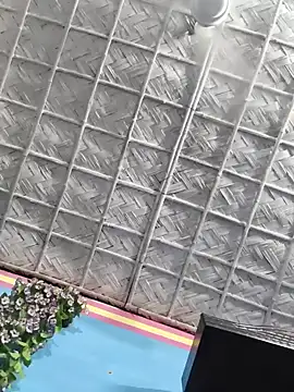 Desi Nil pori online show from 02-21-26, 05:37