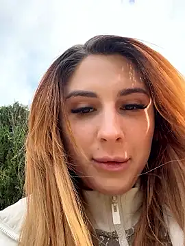 Snapshot of LucyBridgette chatting on 04-12-26, 02:53 LucyBridgette online show from 04-12-26, 02:53