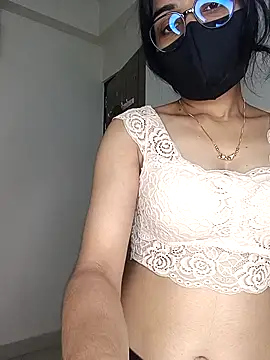 Snapshot of sexygirl889 chatting on 05-16-26, 10:36 sexygirl889 online show from 05-16-26, 10:36