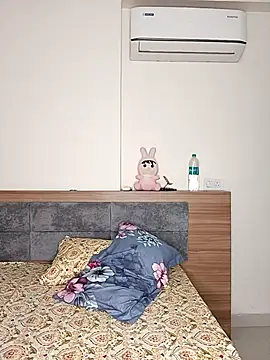Snapshot of sexygirl889 chatting on 05-11-26, 04:58 sexygirl889 online show from 05-11-26, 04:58
