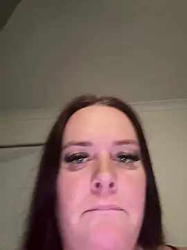 carinabro10 online show from 05-07-26, 08:39