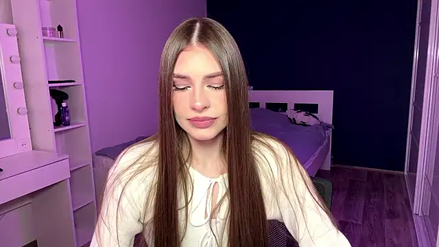 MachelleSpader online show from 03-12-26, 08:18