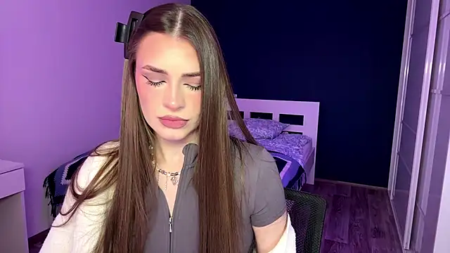 Snapshot of MachelleSpader chatting on 02-17-26, 09:17 MachelleSpader online show from 02-17-26, 09:17