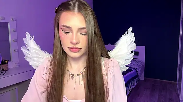 Snapshot of MachelleSpader chatting on 02-13-26, 09:31 MachelleSpader online show from 02-13-26, 09:31