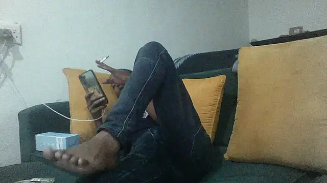 Winterslender online show from 04-18-26, 07:07