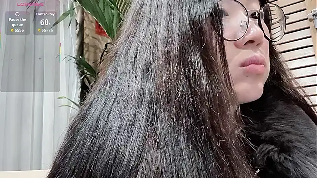 Snapshot of neinei_bao chatting on 01-08-26, 02:34 neinei bao online show from 01-08-26, 02:34