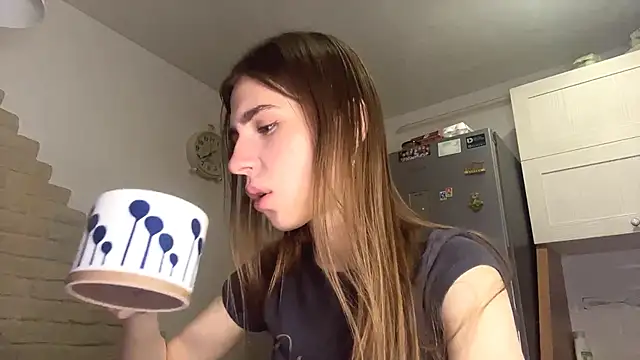 ElsieKuhlmann online show from 03-03-26, 05:14