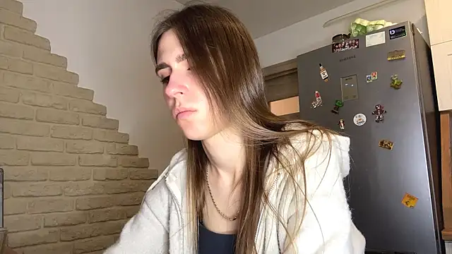 ElsieKuhlmann online show from 04-16-26, 09:39