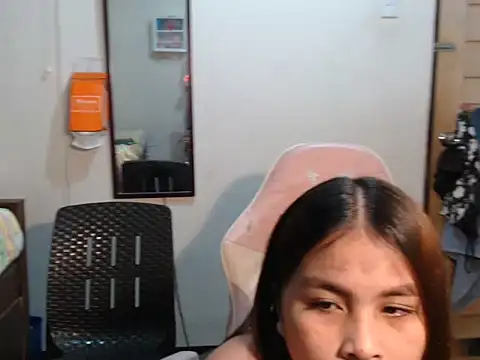 Snapshot of Seductive_Two0205 chatting on 05-31-26, 06:09 Seductive Two0205 online show from 05-31-26, 06:09