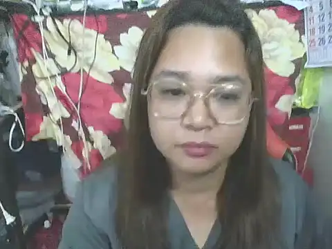 Snapshot of Angel_off_Hell chatting on 01-08-26, 11:27 Angel off Hell online show from 01-08-26, 11:27