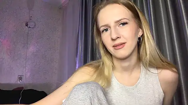 Snapshot of JeannettaIltzsch chatting on 02-25-26, 04:07 JeannettaIltzsch online show from 02-25-26, 04:07