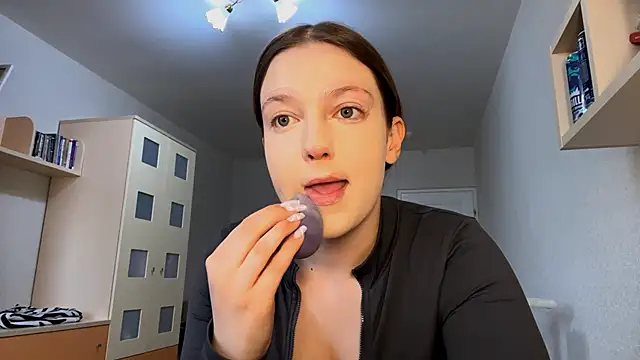 JammieMickiewicz online show from 04-10-26, 02:24