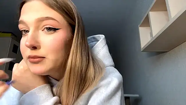 JammieMickiewicz online show from 01-12-26, 07:59