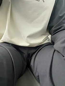 Gigi squirtt online show from 01-08-26, 12:33