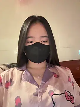 Gwen879 online show from 03-25-26, 12:33