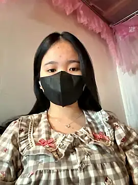 Gwen879 online show from 01-10-26, 01:45