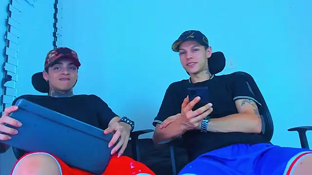 Snapshot of Thomas-Wil chatting on 02-28-26, 07:46 Thomas-Wil online show from 02-28-26, 07:46