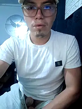 Master Bastian online show from 07-16-26, 07:38