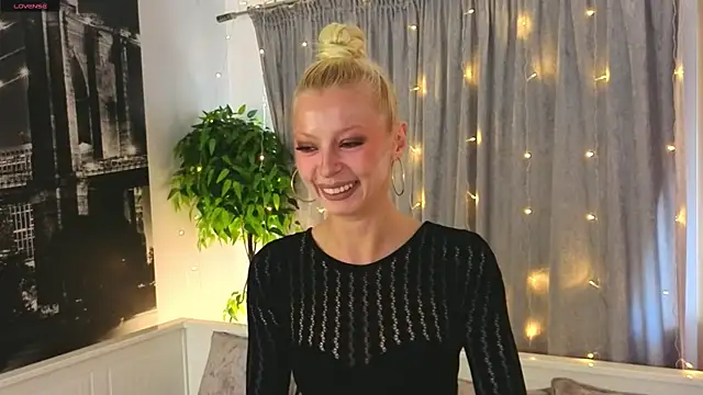 LanaReals online show from 01-14-26, 07:34