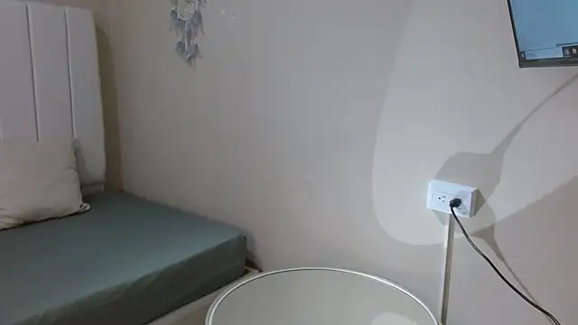 Snapshot of amber_gomez08 chatting on 01-12-26, 12:45 amber gomez08 online show from 01-12-26, 12:45