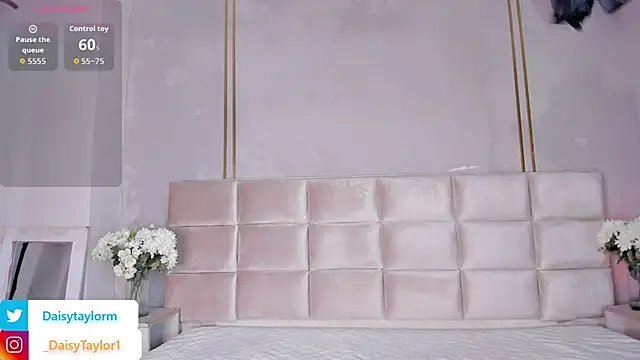 DaisyTaylor   online show from 02-05-26, 01:07