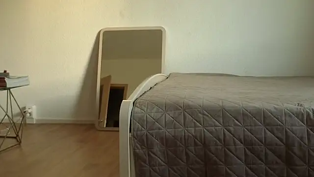 Satin Sin online show from 05-27-26, 06:04