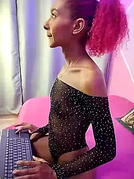 isaabellaa   online show from 02-07-26, 01:30