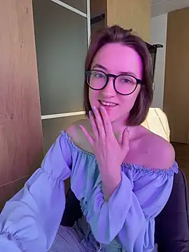 Persephone Kore online show from 05-07-26, 04:21
