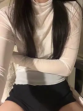 Snapshot of Linaa_sexxy chatting on 02-27-26, 04:51 Linaa sexxy online show from 02-27-26, 04:51