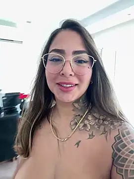 maferalvarexxx online show from 06-04-26, 04:00