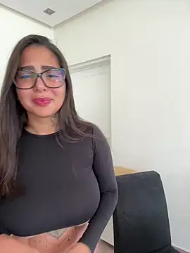 maferalvarexxx online show from 05-17-26, 03:01