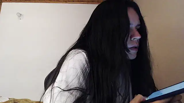 Snapshot of Shanel_Lozano chatting on 06-14-26, 02:46 Shanel Lozano online show from 06-14-26, 02:46