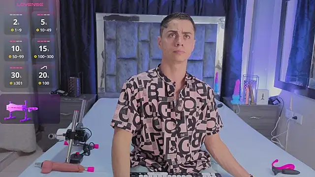 LeoMonnroe online show from 03-31-26, 07:16