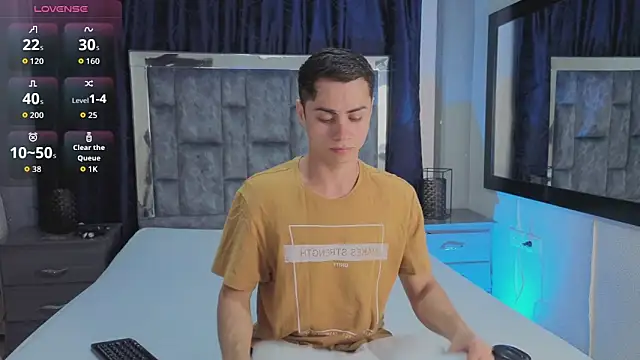 LeoMonnroe online show from 04-16-26, 07:03