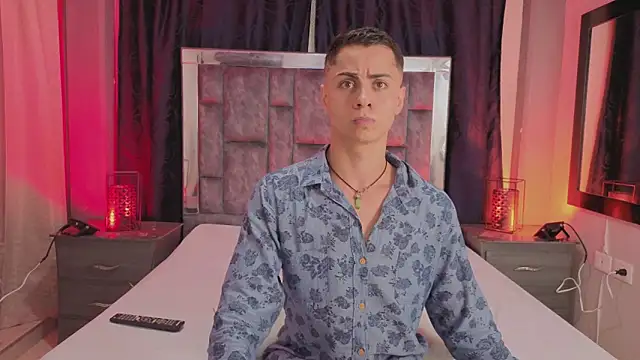 LeoMonnroe online show from 02-27-26, 07:03