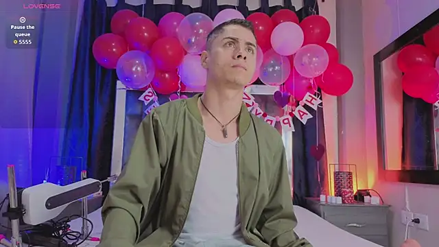 LeoMonnroe online show from 02-16-26, 04:38