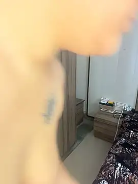 HotNeha08 online show from 02-18-26, 04:43