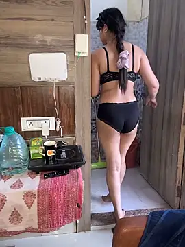 HotNeha08 online show from 03-13-26, 02:16