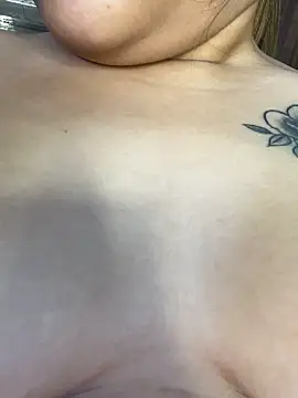 HotNeha08 online show from 04-05-26, 03:46