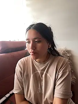 Snapshot of Veronica_Wins_ chatting on 03-05-26, 06:59 Veronica Wins online show from 03-05-26, 06:59