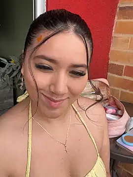 Snapshot of Veronica_Wins_ chatting on 04-09-26, 05:08 Veronica Wins online show from 04-09-26, 05:08