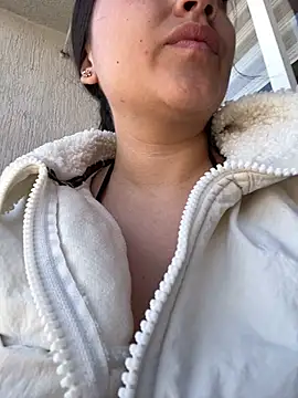 Snapshot of Veronica_Wins_ chatting on 03-20-26, 07:26 Veronica Wins online show from 03-20-26, 07:26