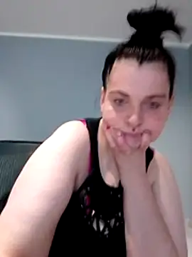 Snapshot of roksa2026 chatting on 07-16-26, 10:12 roksa2026 online show from 07-16-26, 10:12